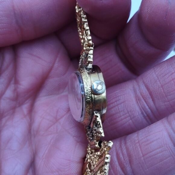 Vintage Enicar Gold Cut Out Mechanical Wind up Art Deco Wristwatch - Picture 7 of 9